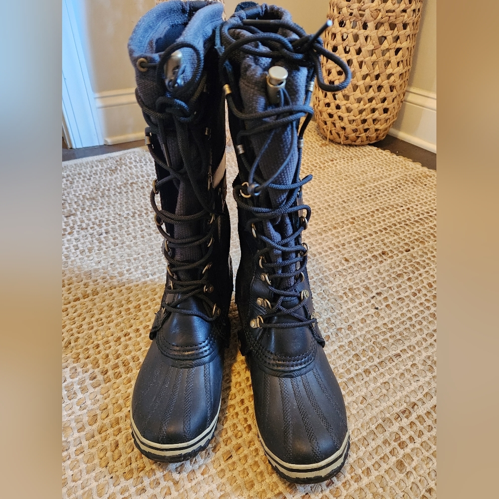 Excellent condition Conquest Carly Boot - Picture 4 of 13